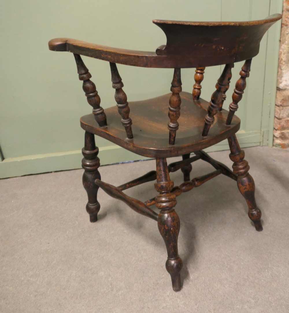 Set of 6 English Oak and Elm Captain’s Chairs, Windsor Chairs View IV