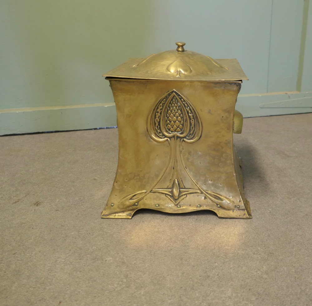 Ruskin Style Arts and Crafts Coal Box with Spade decoration   