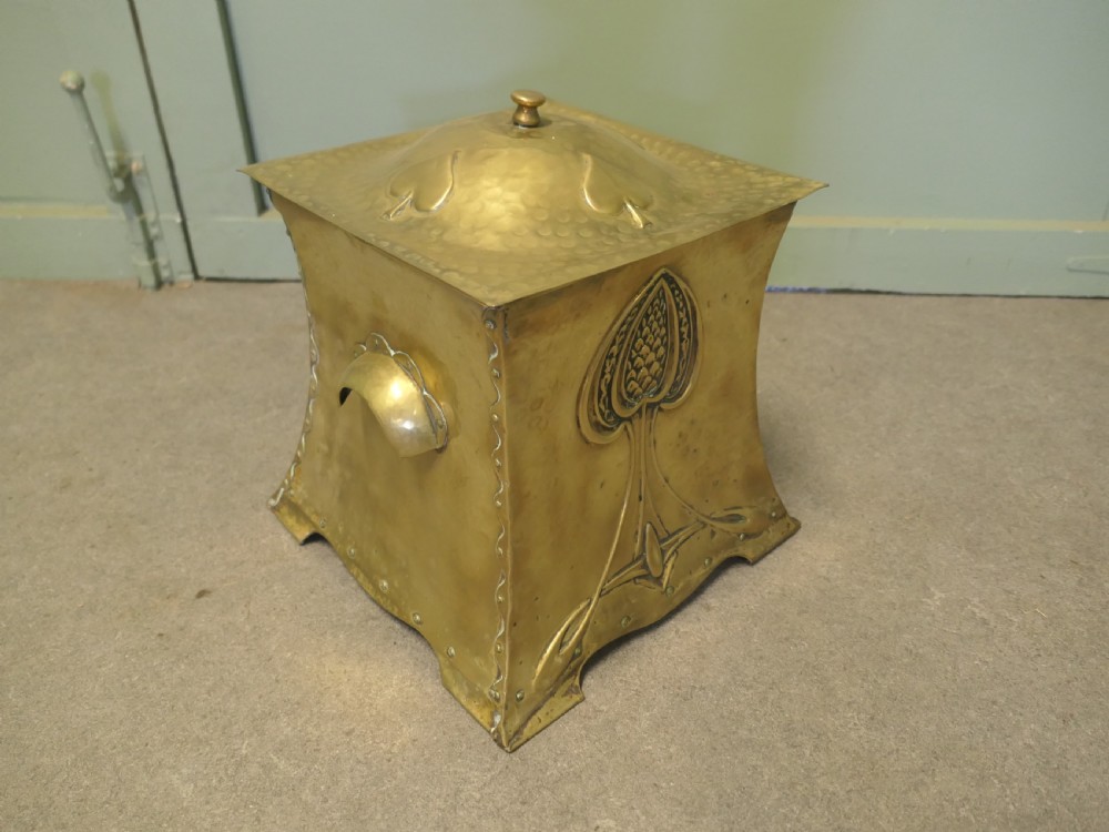 Alternate View