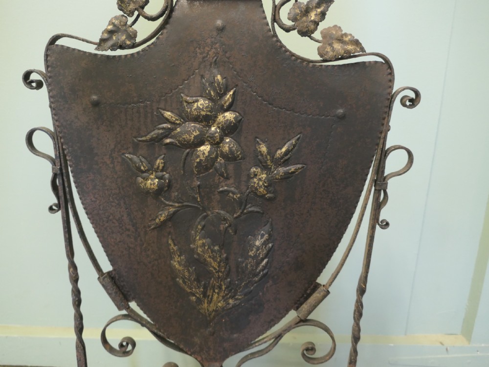 Alternate View