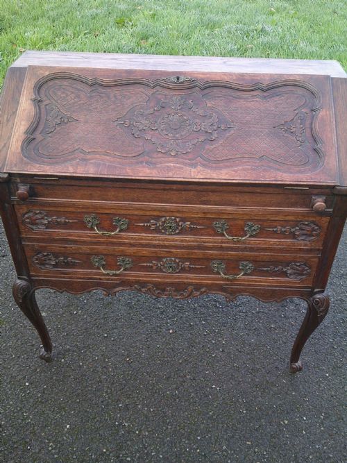 ANTIQUE FRENCH CARVED OAK WRITING BUREAU 