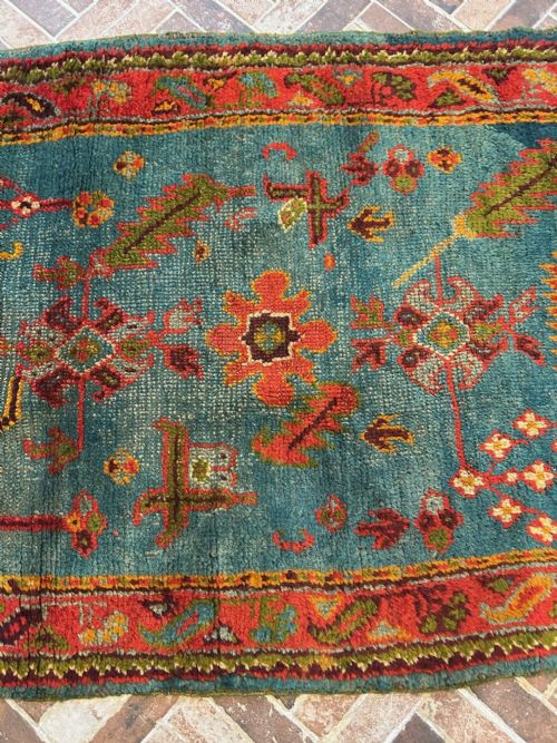 ANTIQUE USHAK RUG CIRCA 1890 - ADDITIONAL PHOTO 4