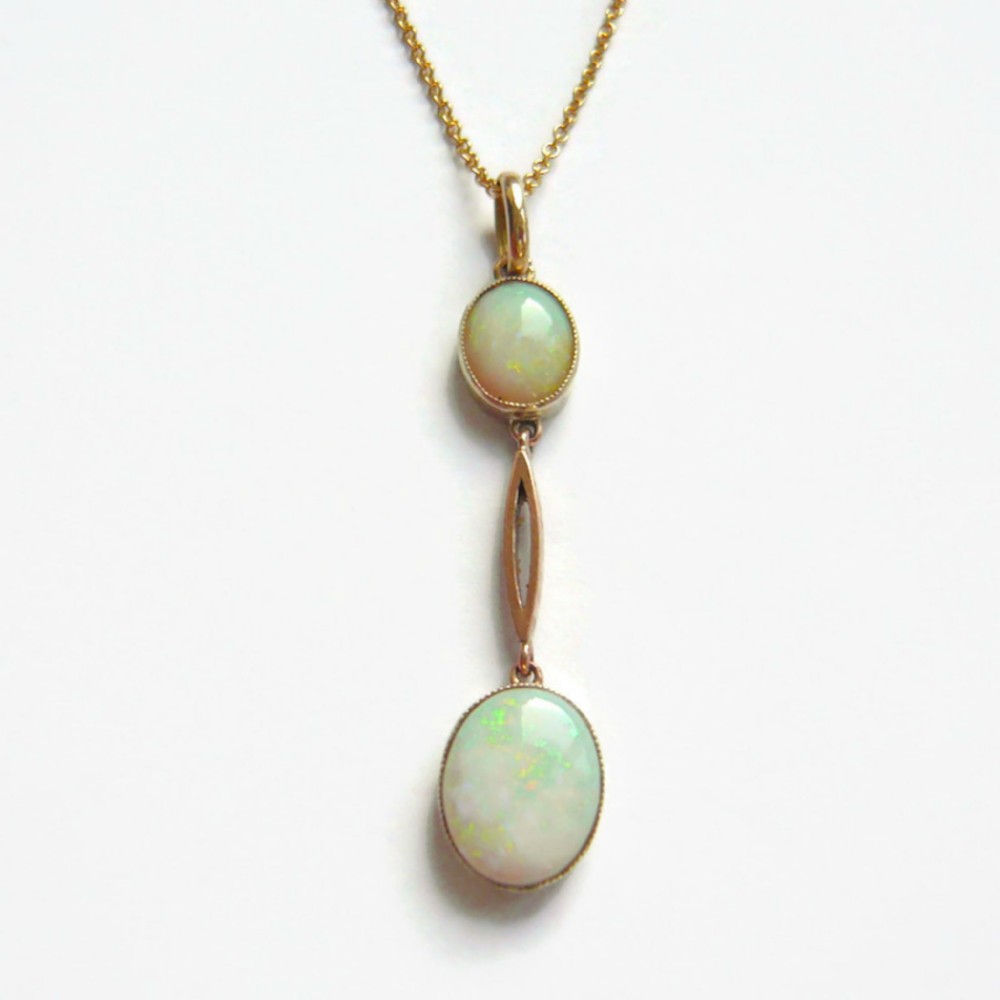Edwardian 9ct Gold Opal Drop Pendant 