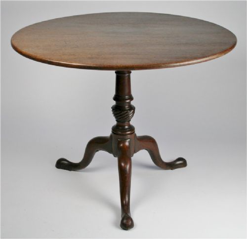 George 111 Mahogany Round Tilt Top Tripod Table.

