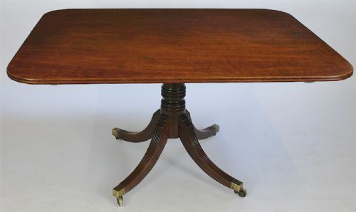 George111 Mahogany Pedestal Tilt Top Oblong Breakfast Table on Quadruped Splay Legs