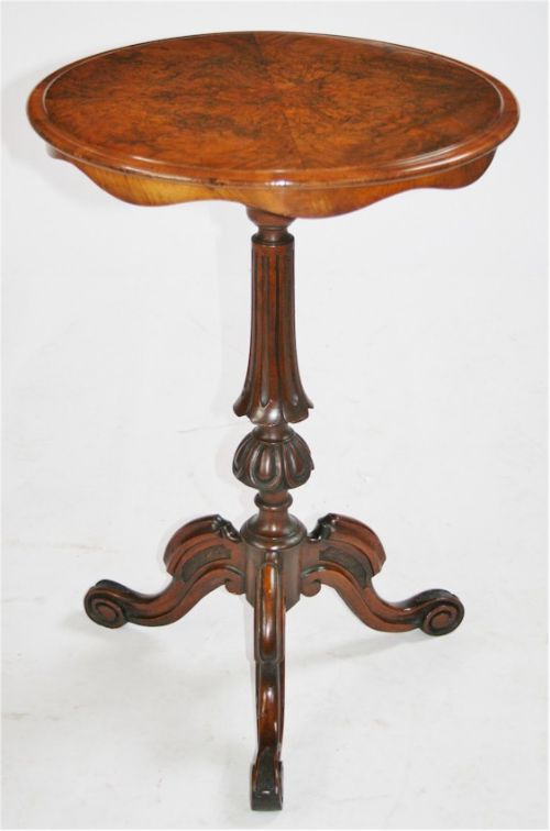 Victorian Figured Walnut Circular Top Tripod Wine Table.