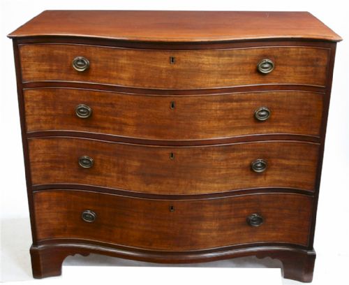 George 111 Mahogany Serpentine Chest of 4 Mahogany Lined Drawers