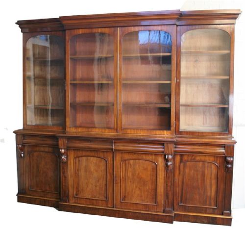Victorian Mahogany 4 Door Breakfront Bookcase.