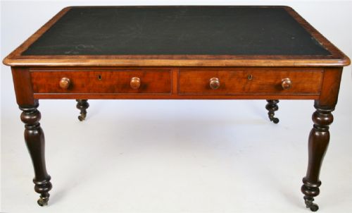 William 1v Mahogany Partners Desk Having 4 Mahogany Lined Drawers