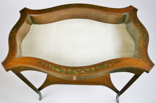 EDWARDIAN MAHOGANY BIJOUTERIE TABLE WITH FLORAL PAINTED DECORATION - ADDITIONAL PHOTO 3