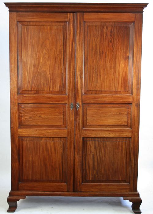 George 111 Mahogany 'Channel Is.' 2 Door Wardrobe.