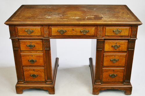 Late Victorian Figured Walnut 3 Part Kneehole Desk.