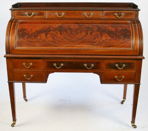 Fine Quality Edwardian Mahogany Satinwood Banded Cylinder Desk.