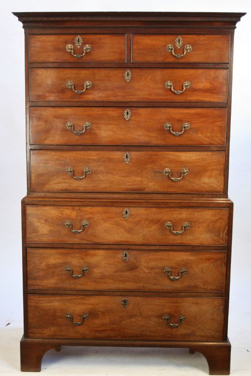 Fine Quality George 111 Mahogany Chest on Chest.