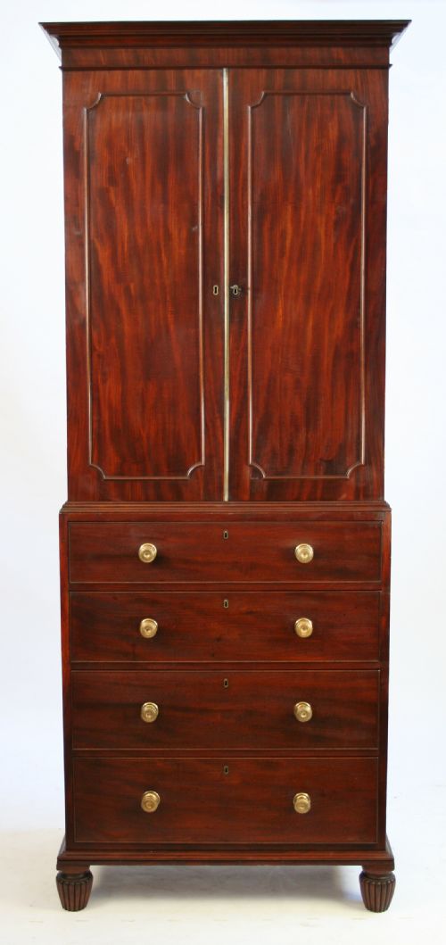 Fine George 111 Mahogany Narrow Linen Press.