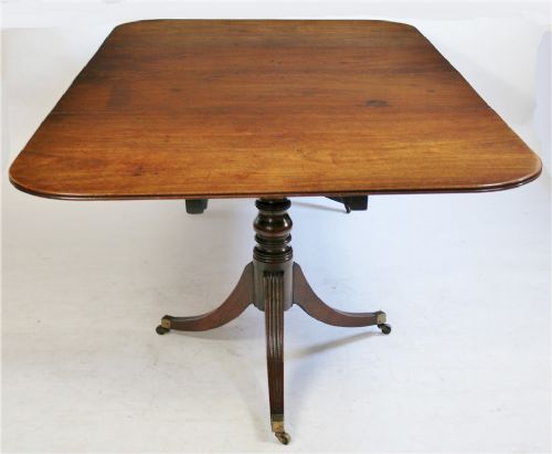 George 111 Mahogany 2 Pillar Dining Table Having 2 Extra Leaves