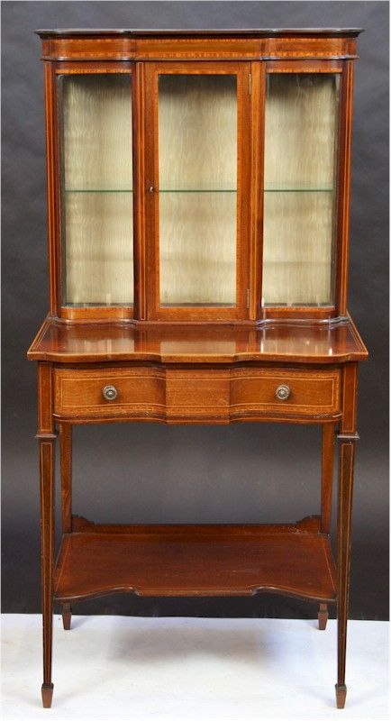 Edwardian Mahogany Satinwood Banded Cabinet on 1 Drawer Table