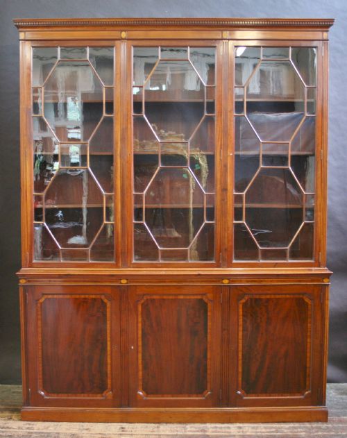 Good Quality Edwardian Inlaid Mahogany 3 Door Cupboard Base Bookcase