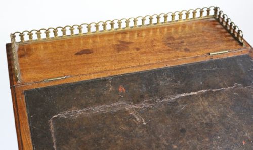 FINE REGENCY MAHOGANY SLIDING TOP DAVENPORT - ADDITIONAL PHOTO 8