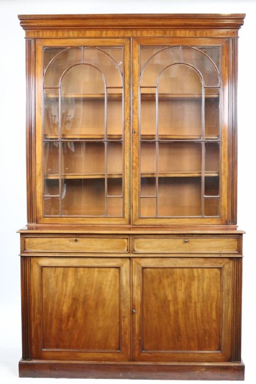 Victorian Mahogany 2 Door Cupboard Base Bookcase
