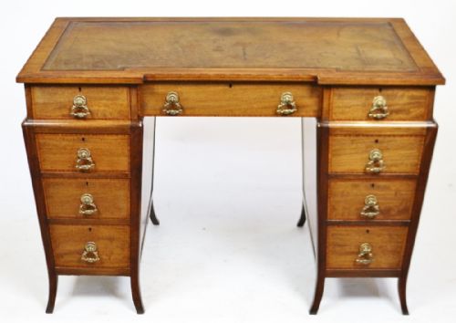 Edwardian Mahogany Inlaid 9 Drawer Kneehole Desk