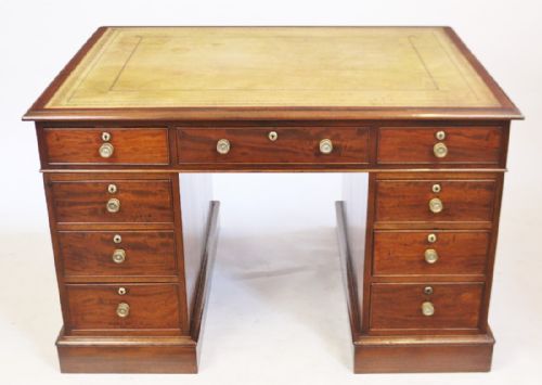George 111 Mahogany 3 Part Partners Kneehole Desk