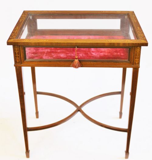 Edwardian Mahogany Inlaid Bijouterie Table