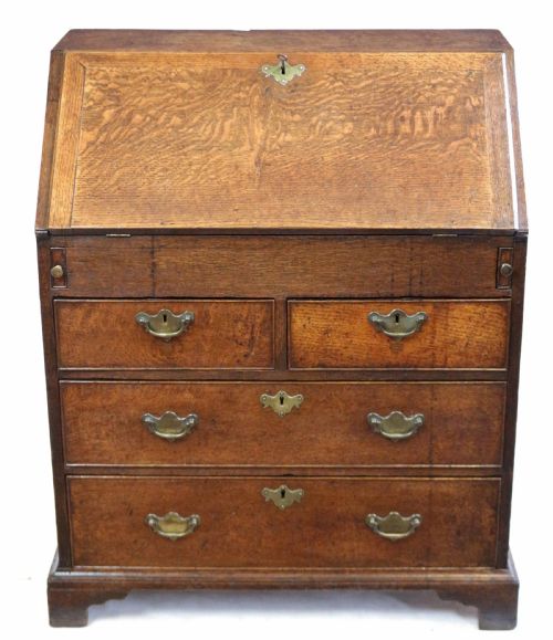 Early 18c Small Oak Bureau with Stepped Interior