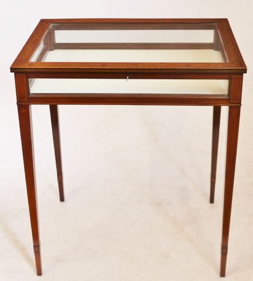 Edwardian Inlaid Mahogany Bijouterie Display Table
