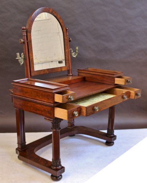 WILLIAM IV MAHOGANY DRESSING TABLE - ADDITIONAL PHOTO 2