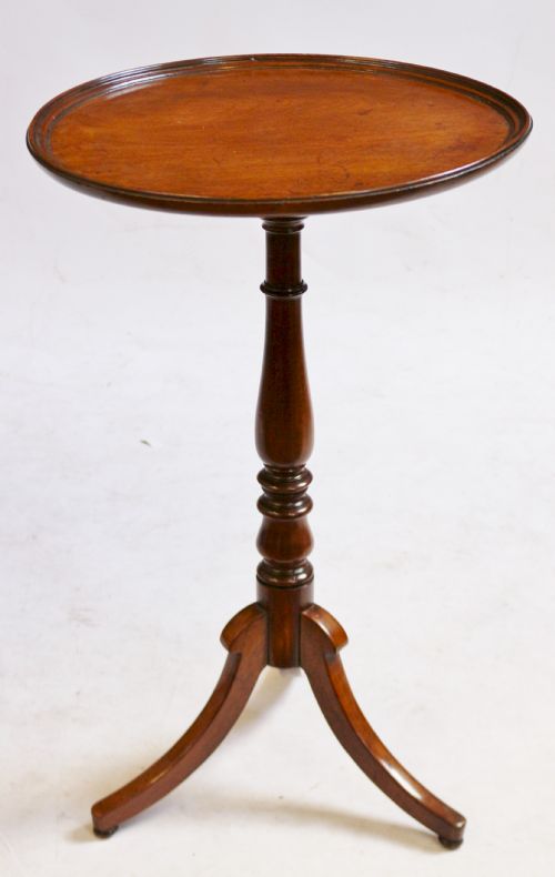 Fine Quality Mahogany George 1v Circular Tilt Top Tripod Wine Table