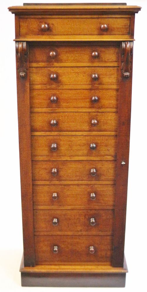 Victorian Mahogany 10 Drawer Wellington Chest