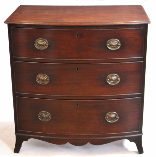 George 111 Mahogany Small 3 Drawer Bow Front Chest