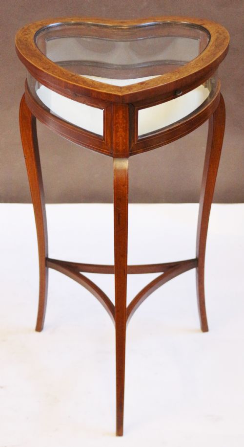 Edwardian Inlaid Mahogany Heart Shaped Bijouterie Table