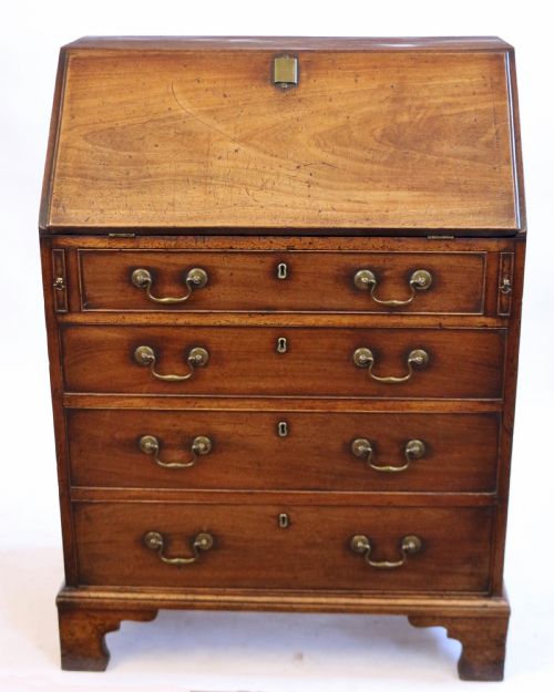 George 111 Mahogany 2' 6" 4 Drawer Bureau