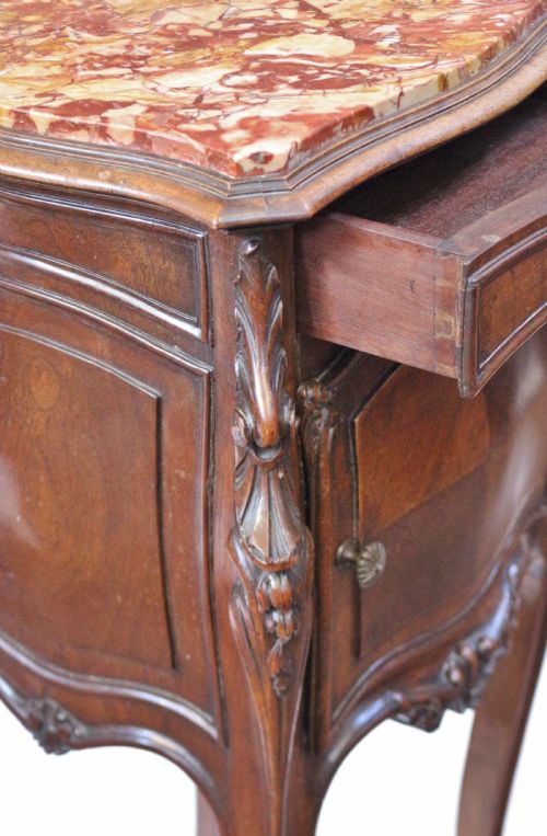 19C WALNUT FRENCH BOMBE BEDSIDE CUPBOARD - ADDITIONAL PHOTO 8