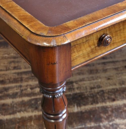 EARLY VICTORIAN FIGURED WALNUT 4 DRAWER PARTNERS WRITING TABLE - ADDITIONAL PHOTO 8