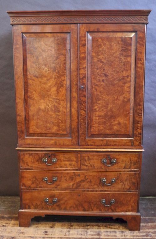 George 111 Fine Figured Mahogany Linen Press