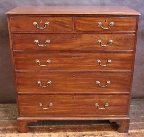 GEORGE 111 MAHOGANY CHEST OF 6 DRAWERS