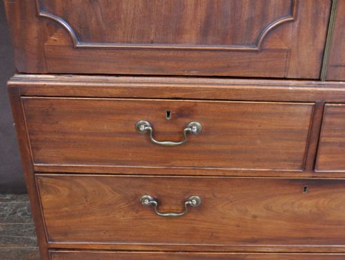 GEORGE 111 MAHOGANY LINEN PRESS WITH SLIDING TRAYS - ADDITIONAL PHOTO 8