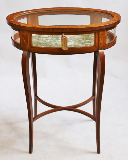 Edwardian Inlaid Satinwood Oval Shaped Bijouterie Table