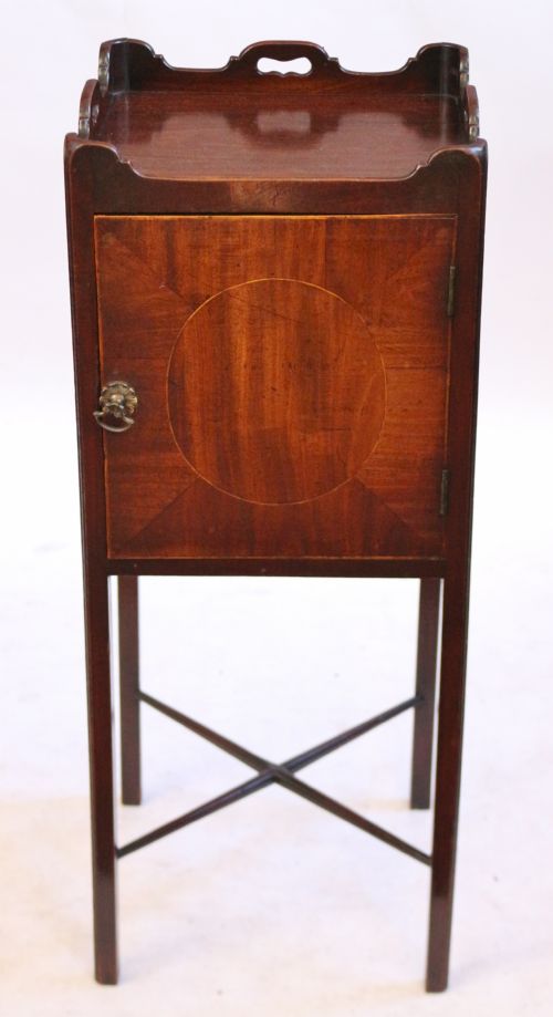 George 111 Mahogany Bedside Cupboard