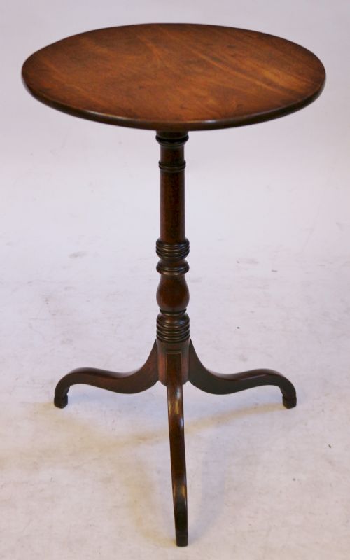 George 111 Mahogany Round Tilt Top Tripod Table