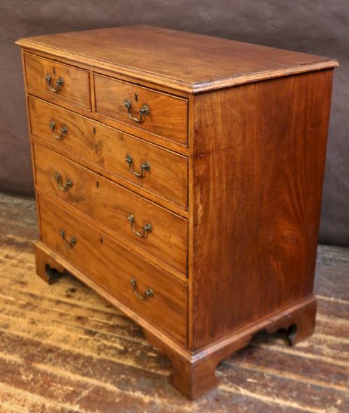 GEORGE 111 MAHOGANY 5 DRAWER CHEST - ADDITIONAL PHOTO 3