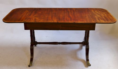 REGENCY MAHOGANY SATINWOOD BANDED SOFA TABLE - ADDITIONAL PHOTO 1