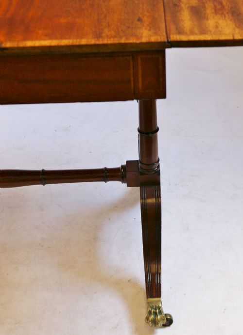 REGENCY MAHOGANY SATINWOOD BANDED SOFA TABLE - ADDITIONAL PHOTO 9