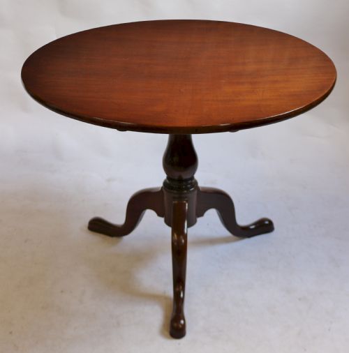 George111 Mahogany Round Tilt Top Wine Table