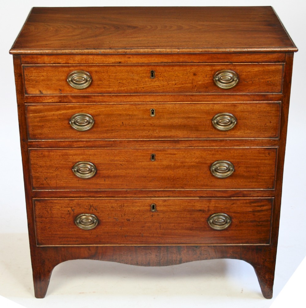 George 111 Small Mahogany Chest of 4 Oak Lined Drawers