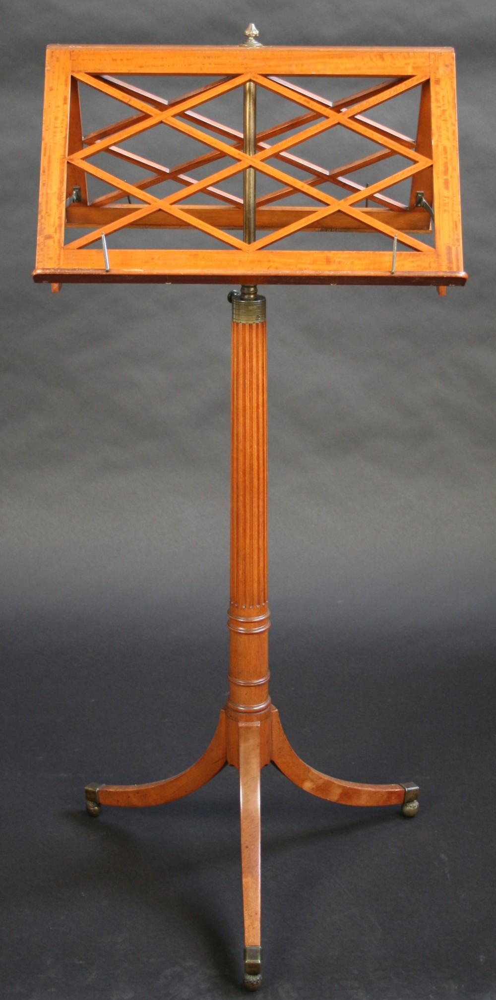 Late 19C Fine Quality Satinwood Duet Adjustable Music Stand.