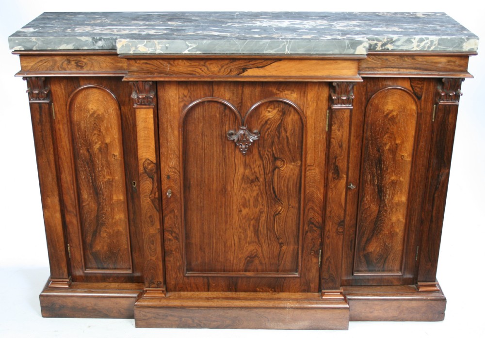 William 1V Rosewood 3 Door Breakfront Side Cabinet 